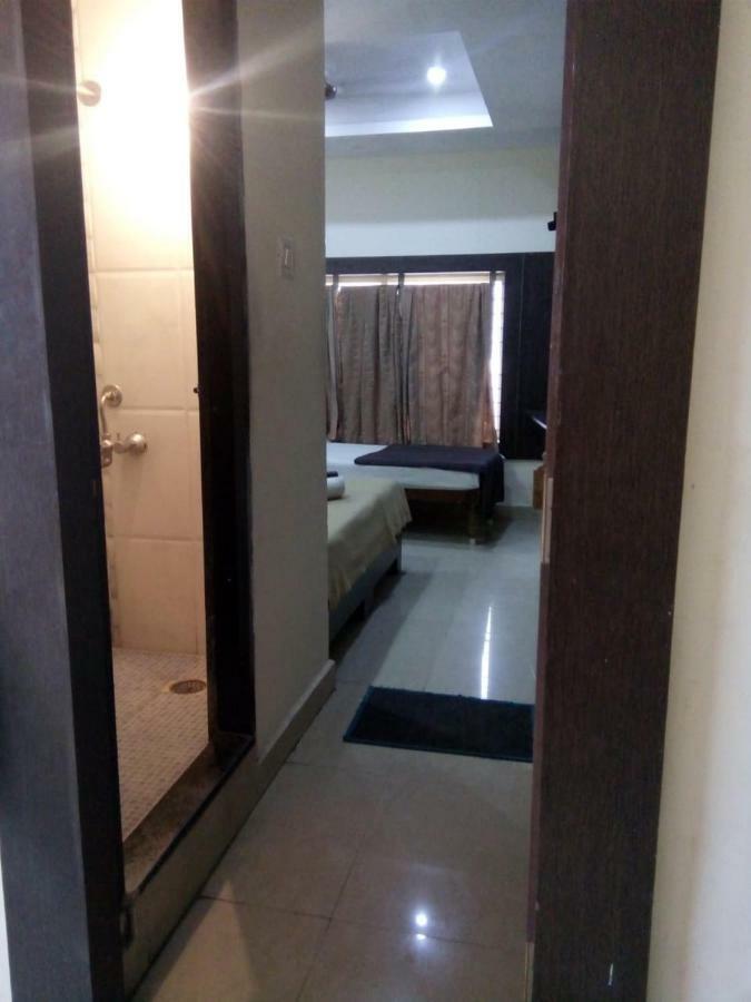 Hotel Dewans Residency Mysore Esterno foto